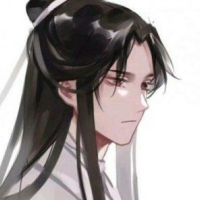 周也亮相穿普拉达的女王2首映